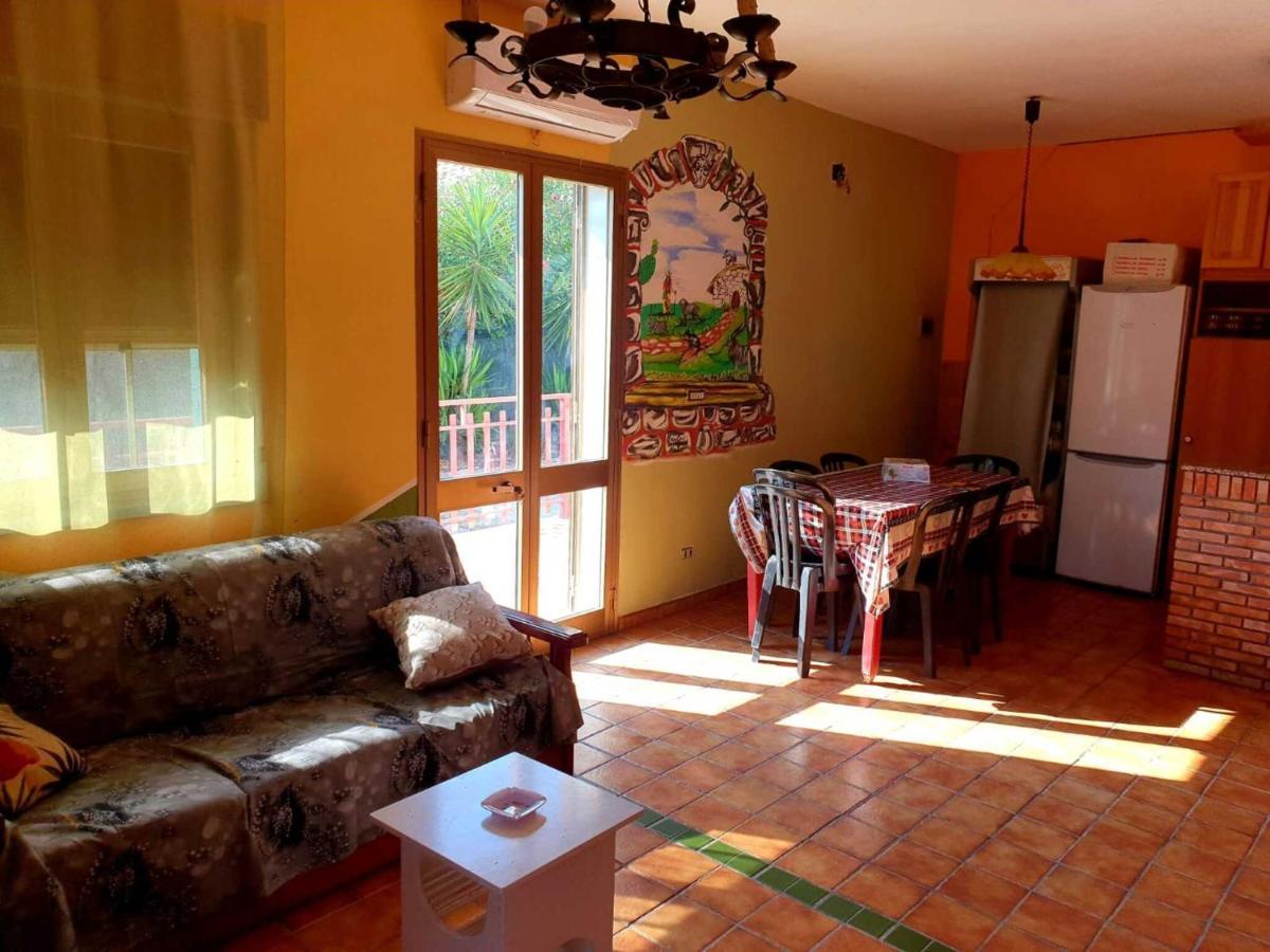 Villa Parco Morello Piano Terra Villarosa Екстер'єр фото