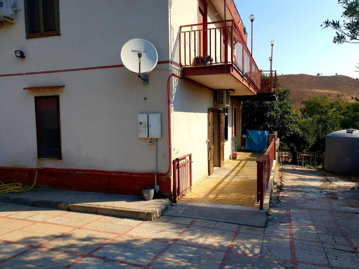 Villa Parco Morello Piano Terra Villarosa Екстер'єр фото